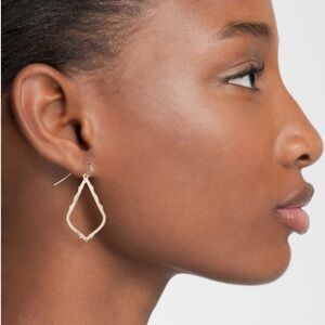 Kendra Scott Gold Twisted Open Drop Earrings